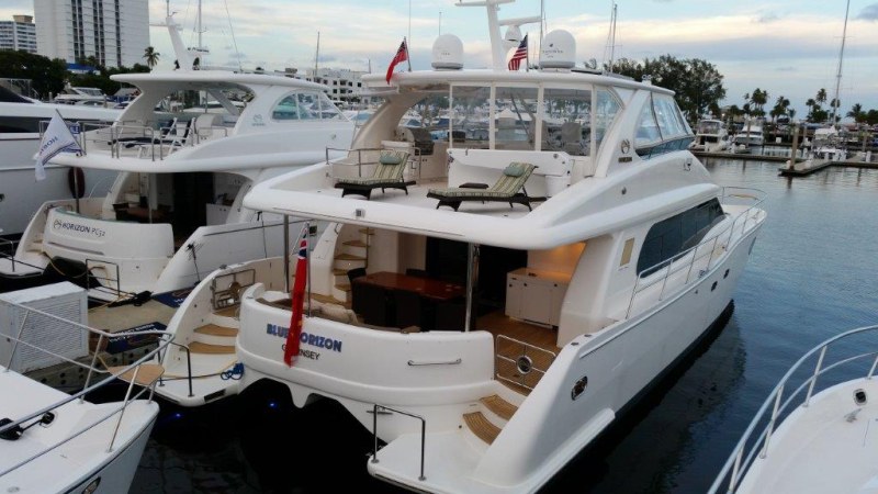 Used Power Catamaran for Sale 2012 Horizon PC60 Boat Highlights